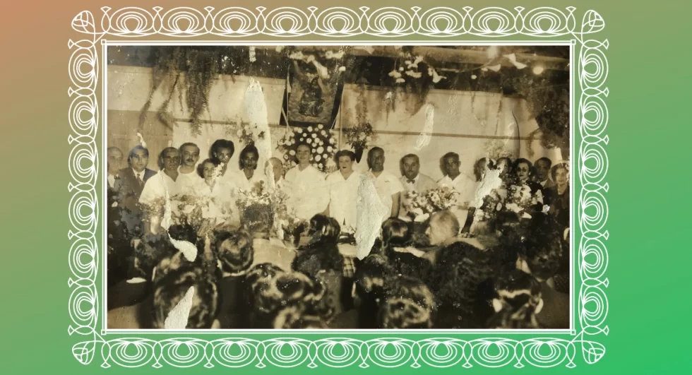 Médiuns da Casa Senhora do Carmo durante a inauguração em 1942, um marco histórico para a Casa.